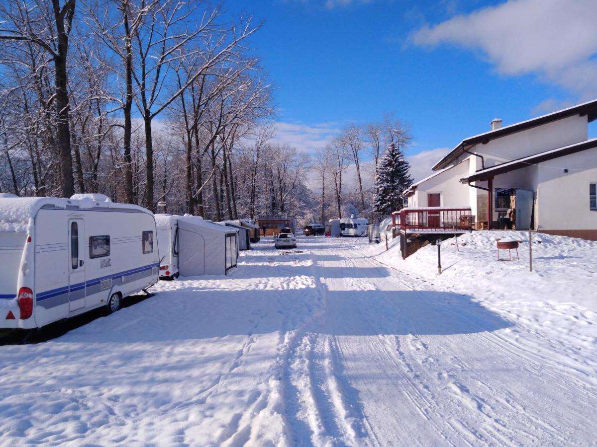 Family Bungalows & Camp Vrchlabi Exterior photo